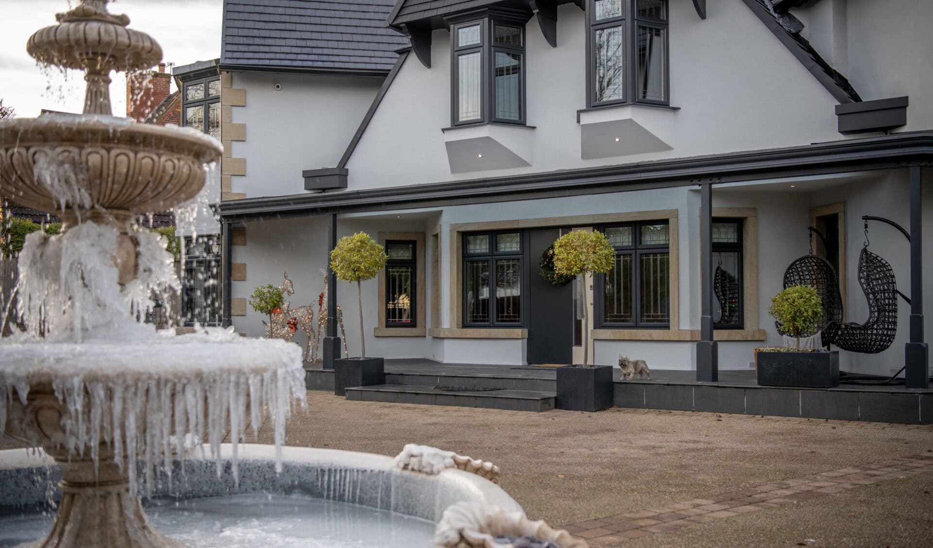 5 Reasons to Invest in Glass Verandas and Canopies