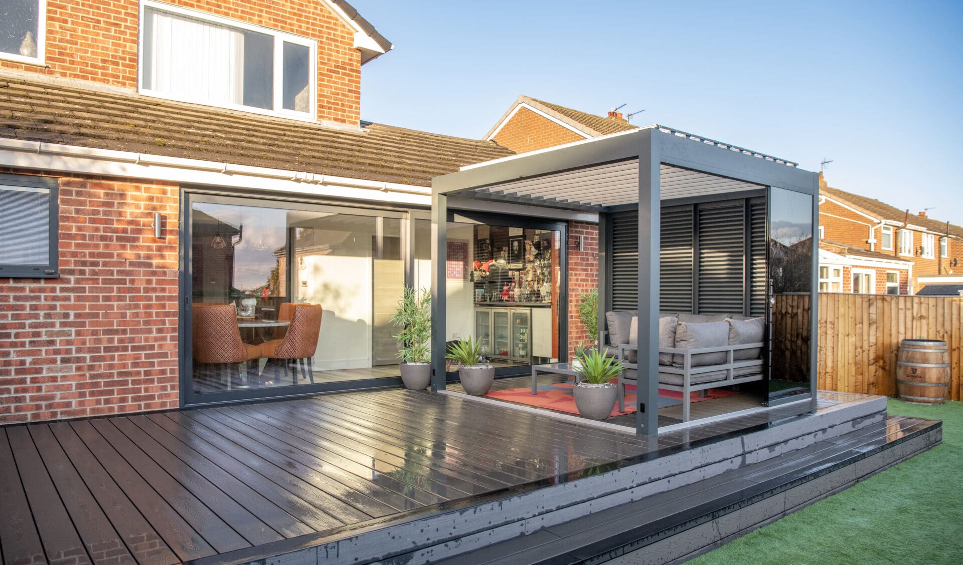 Tips for Bringing the Outside in this Summer