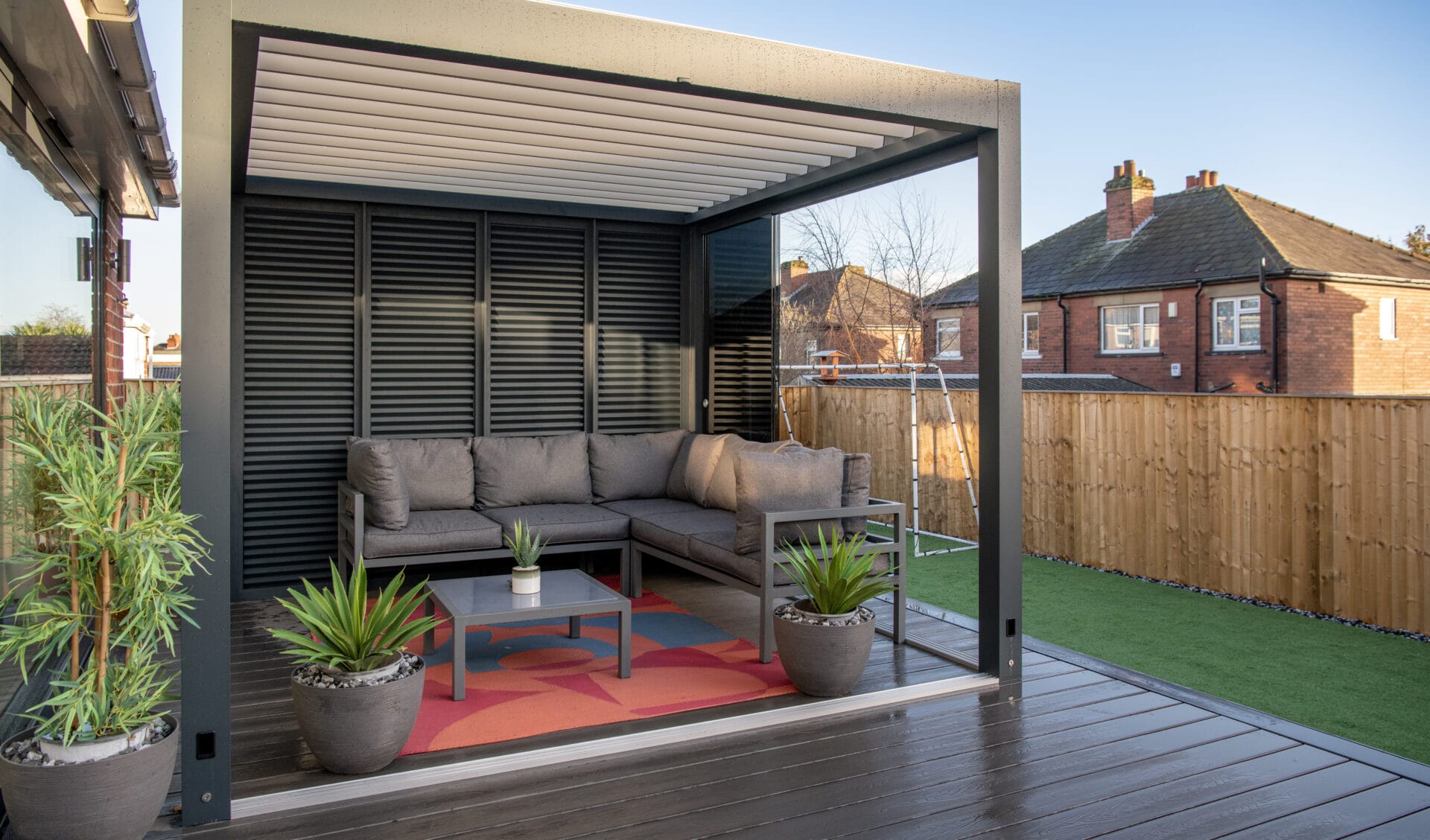 Small Garden Ideas: Make the Most of Small Outside Spaces