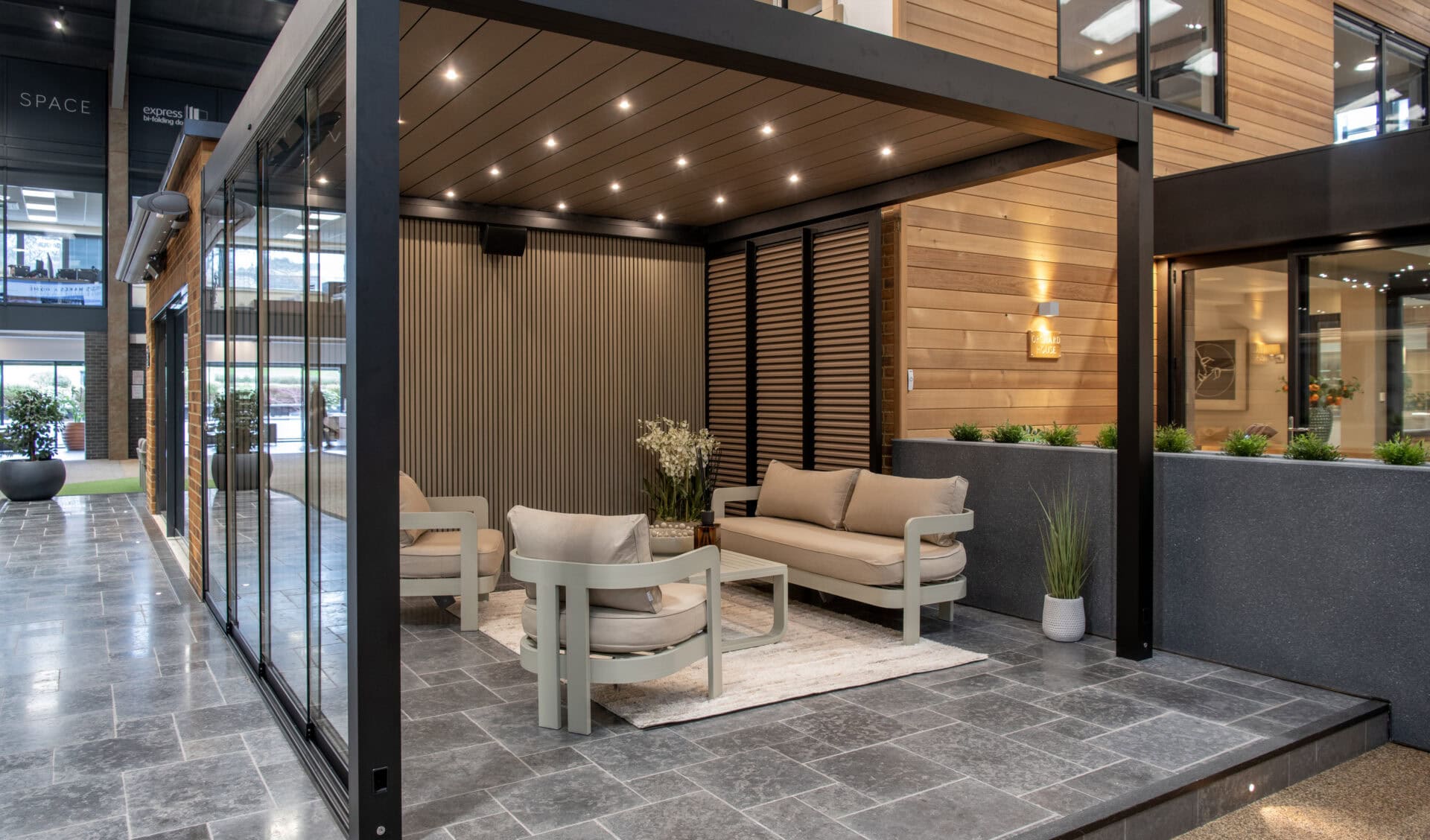 How to Pick the Perfect Pergola for Your Garden