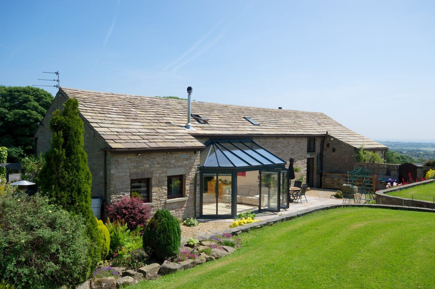 aluminium glass roof conservatory