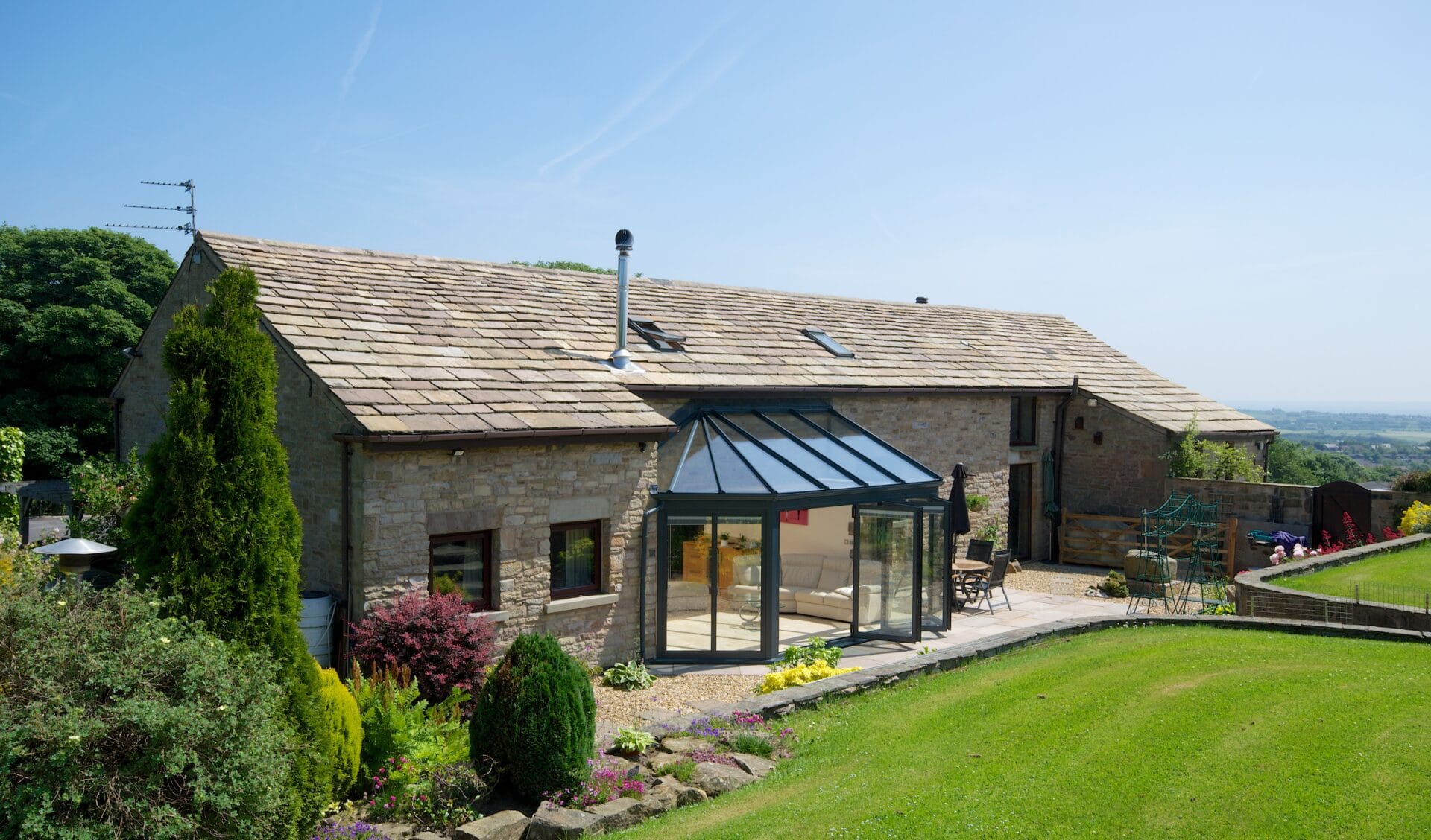 Take the Inside Out with a Glass Roof Conservatory