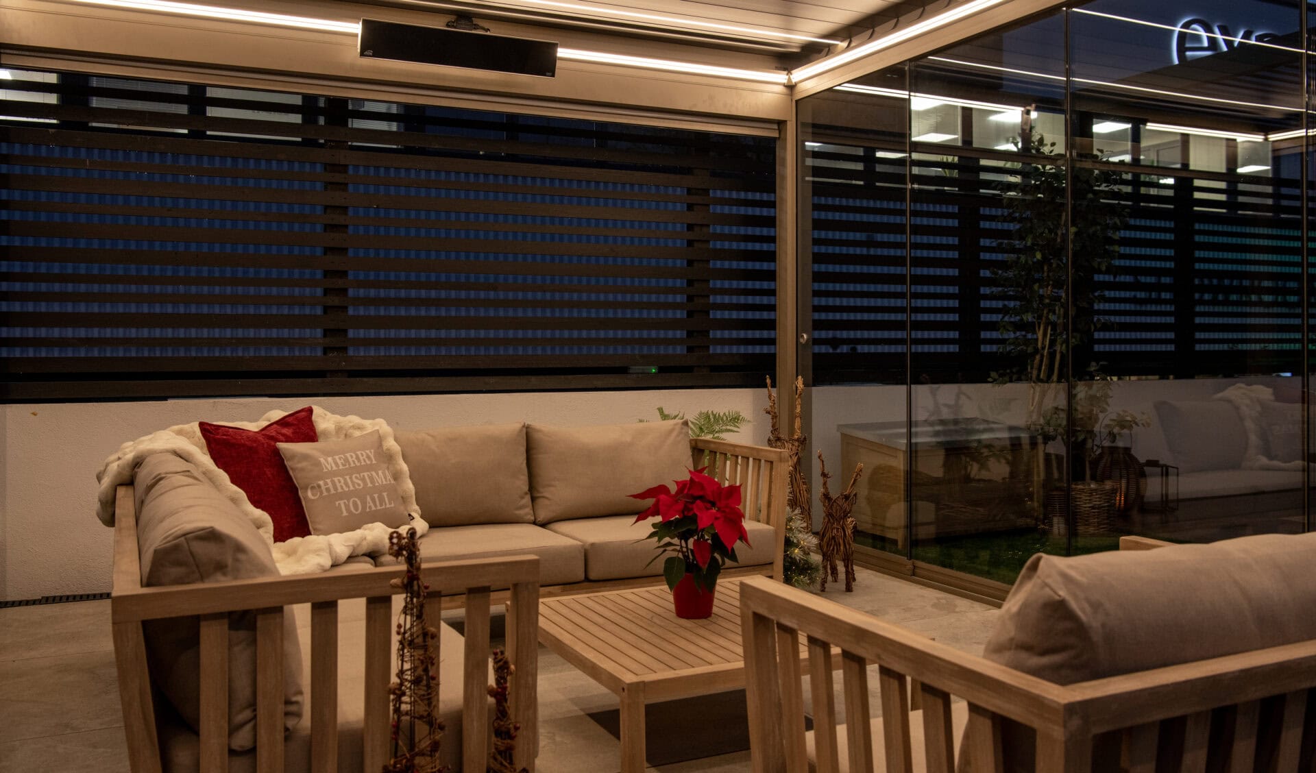 How to Host a New Year’s Eve Party Indoors and Out