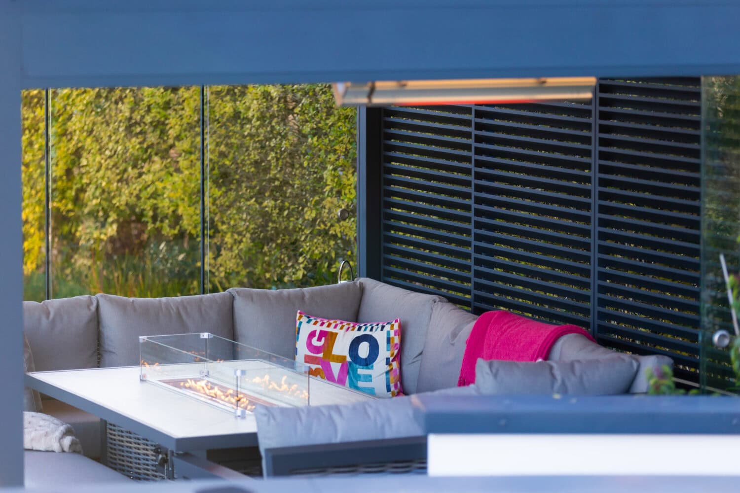 bioclimatic pergola with firepit