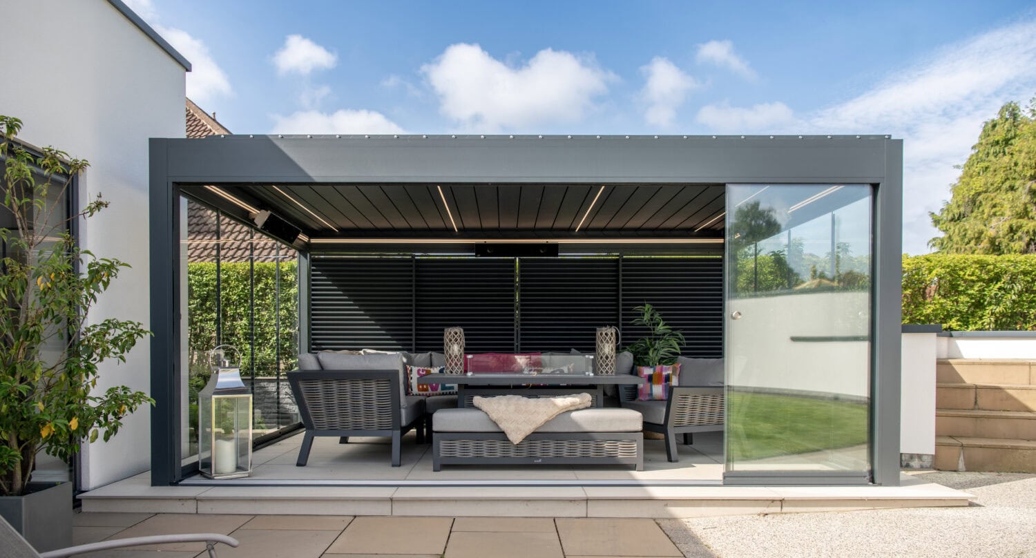 bioclimatic pergola