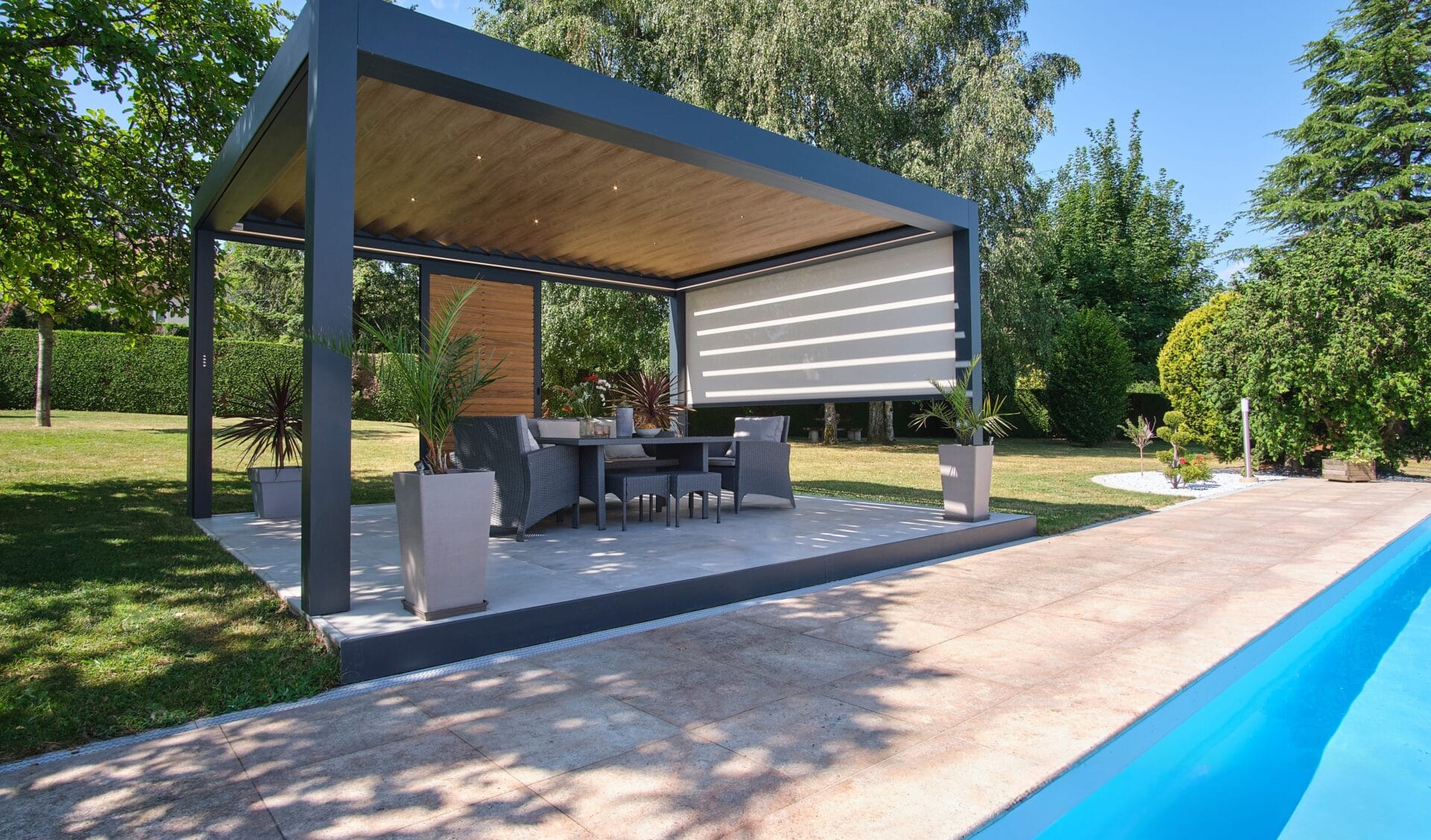 Garden Renovation Ideas to Prepare for Lighter Months